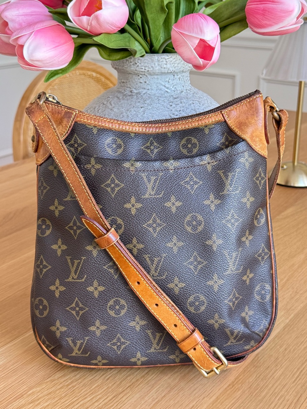 ✅AUTHENTIC✅LOUIS VUITTON ODEON MM BAG